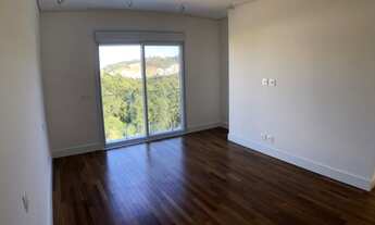 Imagem 6: MARAVILHOSA CASA À VENDA NO CONDOMÍNIO RESIDENCIAL TAMBORE 10 EM ALPHAVILLE