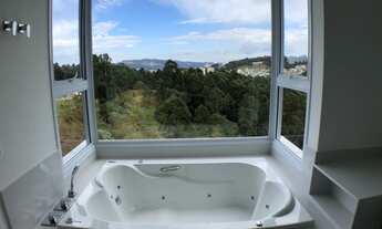 Imagem 7: MARAVILHOSA CASA À VENDA NO CONDOMÍNIO RESIDENCIAL TAMBORE 10 EM ALPHAVILLE