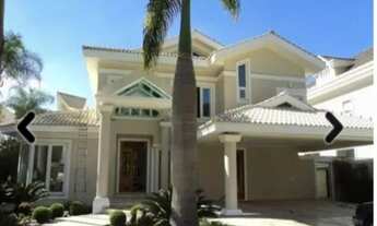 Imagem: Casa de alto padrão à venda no condomínio