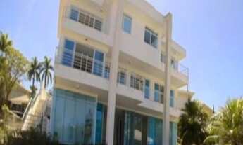 Imagem 3: VENDA DE MANSÃO MARAVILHOSA DE ALTO PADRÃO NO CONDOMÍNIO TAMBORÉ 3 EM ALPHVILLE