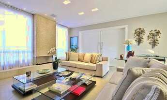 Imagem: Casa de alto padrão à venda no condomínio