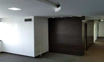 Imagem 2: Sala com ótima localização no Ed. Personal Busines Office