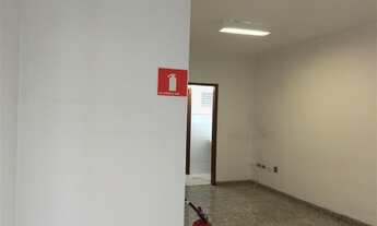 Imagem 3: Sala localizada no Centro Comercial de Alphaville!