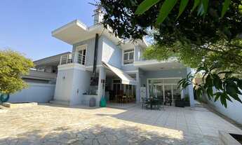 Imagem 2: Casa à Venda no Alpha Conde