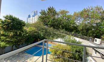 Imagem 3: Casa à Venda no Alpha Conde