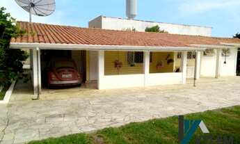 Imagem 4: Chácara com 3 casas e 7 dormitórios em terreno de 2.000 m² - próxima ao centro