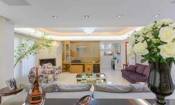 Imagem 7: Casa semimobiliada com 4 quartos sendo 2 suítes e 4 vagas de garagem à venda no bairro Jar