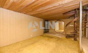 Imagem 2: Casa de 4 quartos 3 suítes e 4 vagas à venda no bairro Auxiliadora em Porto Alegre