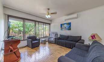 Imagem 4: Casa com 3 quartos à venda no bairro Chácara das Pedras em Porto Alegre