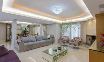 Imagem: Casa semimobiliada com 4 quartos sendo 2