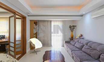 Imagem 4: Casa semimobiliada com 4 quartos sendo 2 suítes e 4 vagas de garagem à venda no bairro Jar