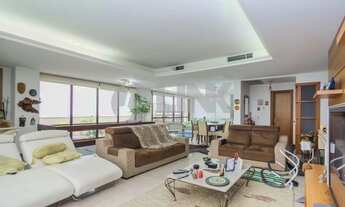 Imagem: Cobertura semimobiliada com 4 quartos sendo