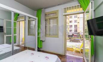 Imagem 5: Apartamento de 2 quartos à venda no bairro Azenha em Porto Alegre