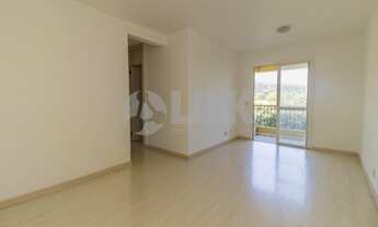 Imagem 2: Apartamento com 3 quartos e 1 vaga à venda no bairro Teresópolis em Porto Alegre