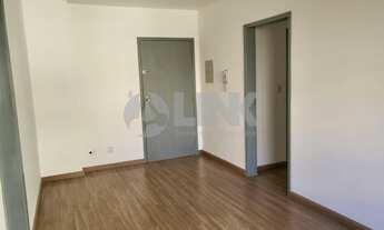 Imagem 2: Apartamento com 2 quartos e 1 vaga de garagem à venda no bairro Menino Deus em Porto Alegr