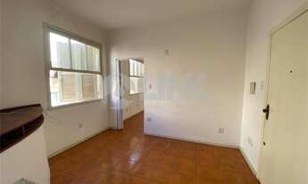 Imagem 1: Apartamento com 1 quarto à venda no bairro Centro Histórico em Porto Alegre