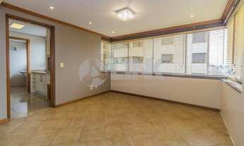 Imagem 7: Apartamento de 3 quartos com 2 vagas à venda no bairro Petrópolis em Porto Alegre