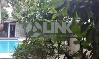 Imagem 2: Casa térrea com 3 quartos e 2 vagas à venda no bairro Tristeza em Porto Alegre