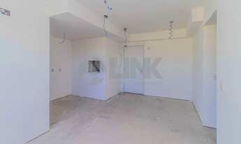 Imagem 2: Apartamento de 2 quartos com 1 vaga à venda no bairro Passo da Areia em Porto Alegre