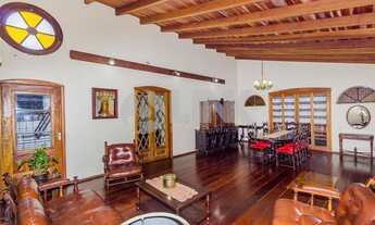 Imagem 7: Casa de 4 quartos com 5 vagas à venda no bairro Tristeza em Porto Alegre