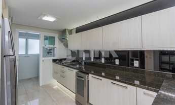 Imagem 6: Cobertura de 1 quarto totalmente mobiliada com 2 vagas à venda no bairro Passo da Areia em