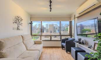 Imagem 2: Apartamento de 3 quartos com 2 vagas à venda no bairro São João em Porto Alegre