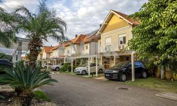 Imagem 1: Casa em condomínio fechado de 4 quartos 2 suítes com 2 vagas à venda no bairro Ecoville em