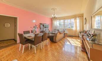 Imagem 1: Apartamento com 3 quartos e 1 vaga à venda no bairro Rio Branco em Porto Alegre