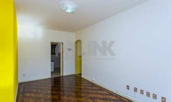 Imagem 5: Apartamento 3 dormitórios à venda no bairro Santana em Porto Alegre em frente à Praça Júli