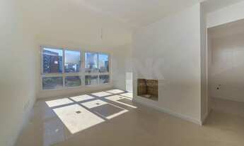 Imagem 2: Apartamento de 3 dormitórios sendo 1 suíte com 3 vagas de garagem à venda no bairro Passo