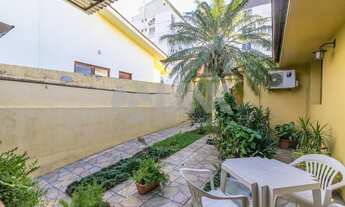 Imagem 4: Casa de 3 dormitórios sendo 2 suítes com 3 vagas de garagem à venda no bairro Petrópolis e