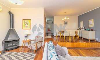 Imagem 3: Casa de 3 dormitórios sendo 2 suítes com 3 vagas de garagem à venda no bairro Petrópolis e