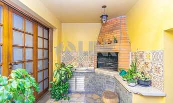 Imagem 5: Casa de 3 dormitórios sendo 2 suítes com 3 vagas de garagem à venda no bairro Petrópolis e