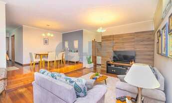 Imagem 7: Casa de 3 dormitórios sendo 2 suítes com 3 vagas de garagem à venda no bairro Petrópolis e