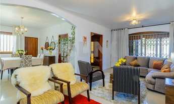 Imagem 3: Casa de 4 quartos com 3 vagas à venda no bairro Jardim Planalto em Porto Alegre