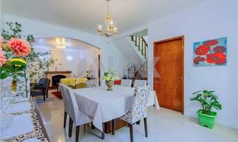 Imagem 7: Casa de 4 quartos com 3 vagas à venda no bairro Jardim Planalto em Porto Alegre