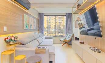 Imagem 1: Apartamento de 3 quartos com 1 vaga à venda no bairro Boa Vista em Porto Alegre