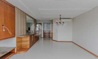 Imagem 5: Apartamento de 3 quartos com 2 vagas de garagem à venda no bairro Petrópolis em Porto Aleg