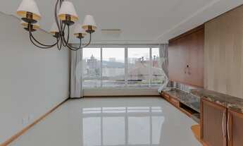 Imagem 3: Apartamento de 3 quartos com 2 vagas de garagem à venda no bairro Petrópolis em Porto Aleg