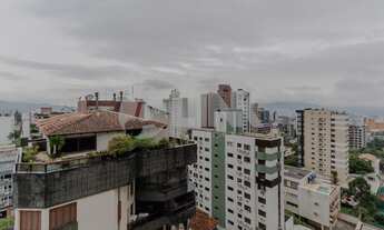 Imagem 6: Apartamento de 3 quartos com 2 vagas de garagem à venda no bairro Petrópolis em Porto Aleg