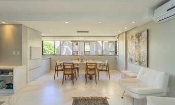 Imagem 3: Aparentemente de 3 quartos com 3 vagas à venda no bairro Petrópolis em Porto Alegre