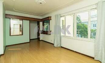 Imagem 2: Apartamento de 2 quartos com 2 vagas à venda no bairro Auxiliadora em Porto Alegre