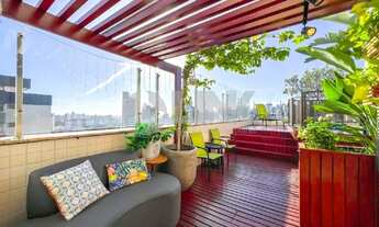 Imagem 2: Cobertura mobiliada de 3 quartos com 4 vagas à venda no bairro Petrópolis em Porto Alegre