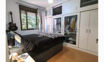 Imagem 4: Apartamento de 2 quartos com 2 vagas à venda no bairro Mont Serrat em Porto Alegre