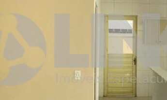 Imagem 2: Casa de 3 quartos com 5 vagas à venda no bairro Jardim Itu Sabará em Porto Alegre