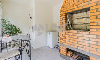 Imagem 4: Imperdível casa de 3 quartos com 2 suítes e 3 vagas à venda em Vila Ipiranga, Porto Alegre