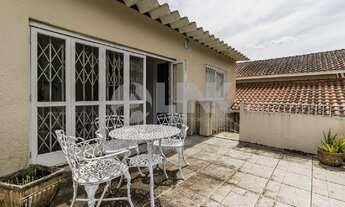 Imagem 6: Imperdível casa de 3 quartos com 2 suítes e 3 vagas à venda em Vila Ipiranga, Porto Alegre