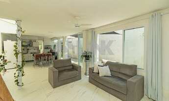 Imagem 5: Casa de 3 quartos com 4 vagas à venda no bairro Menino Deus em Porto Alegre: Charme e Conf