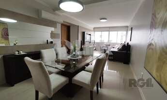 Imagem 3: Apartamento mobiliado de 3 quartos com 2 vagas à venda no bairro Higienópolis em Porto Ale