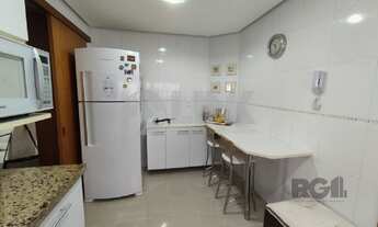 Imagem 7: Apartamento mobiliado de 3 quartos com 2 vagas à venda no bairro Higienópolis em Porto Ale